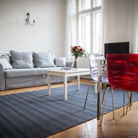 Jokai Ter Appartamento Budapest Esterno foto